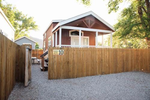Red Rock Cabin #10