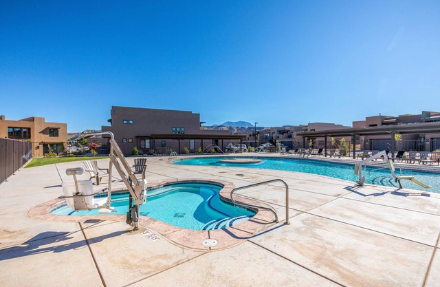 Red Rock Oasis
