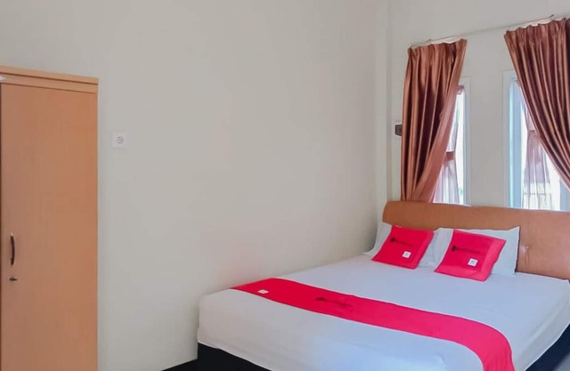 Reddoorz @ Pelangi Guest House