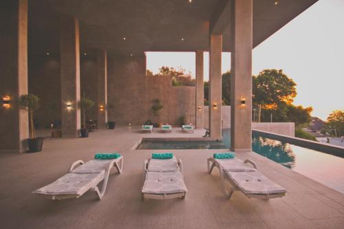 Redrock Ocean View Villa