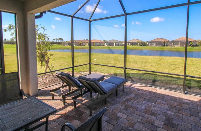 Reel Good Time: Lakefront Villa