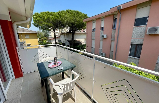 Refurbished flat in a residential area