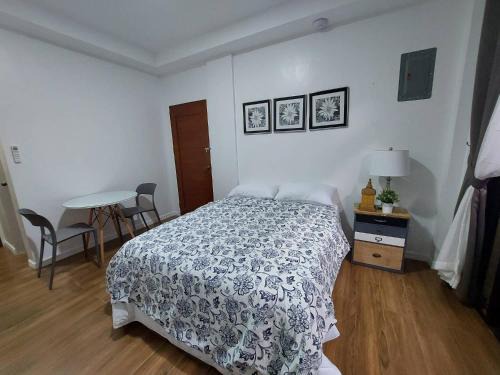Regal425 Condotel