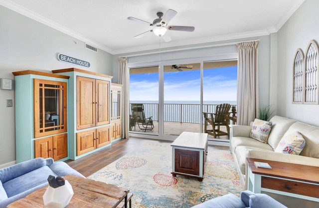 Regency Isle 806 2 BR 2 5 BA Gulf-front A