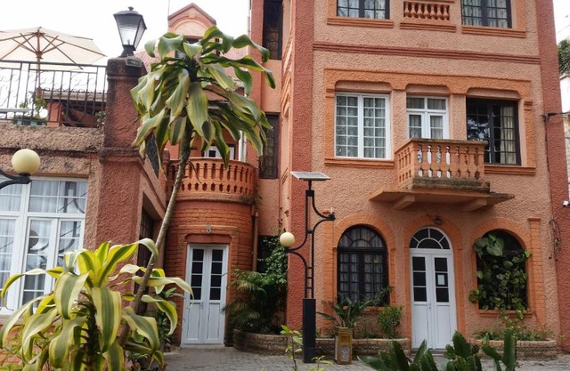 Relais De La Haute Ville Tana