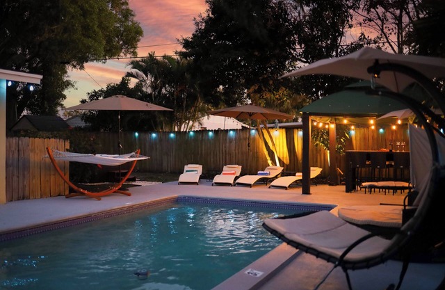 Relax at Serenity – Heated Pool Spa WiFi Near Beach 3 Bedrooms