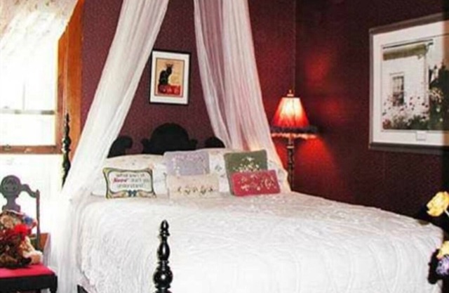 Relax in our Parlor Room at The Cobblestone Bed & Breakfast