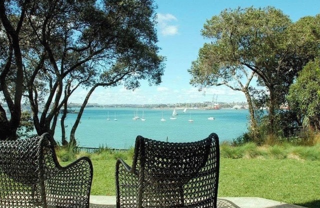 Relax in Spa with Sea Views!