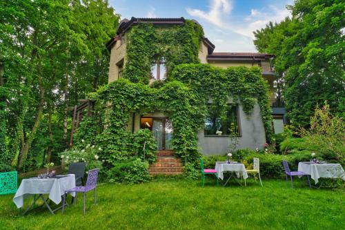 Relax in Style Boutique Villa