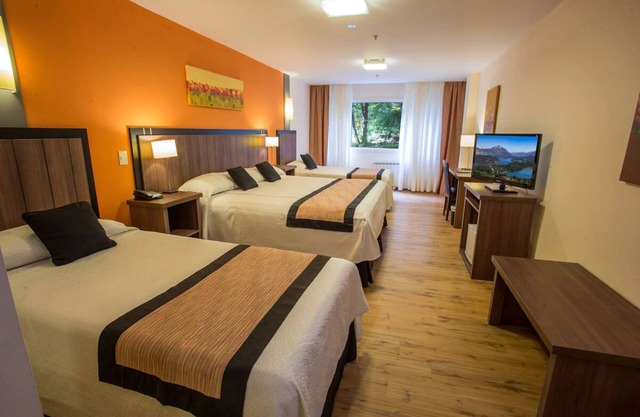 Relax & Recharge: Family-Friendy Room with Amazing Natural Views with Game Room