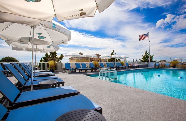 Relaxing Coastal Stay | Beachfront Bliss, Pool & Spacious 2BR w/Full Kitchen