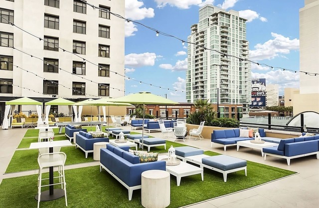 Relaxing Overnight Stay! 3 Spacious Units, Outdoor Pool, Pets are Welcome!