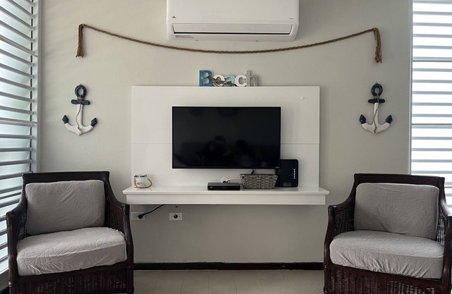 Relaxing, Private Villa Close to Rainforest, Beaches & More