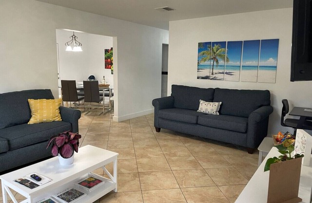 Relaxing Retreat 2BR Oasis w/Pool and Outdoor BBQ