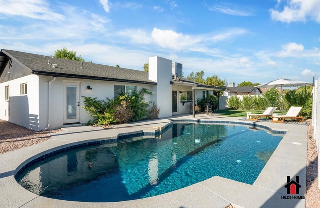 Relaxing Retreat w/Pool, Hammock & Covered Patio