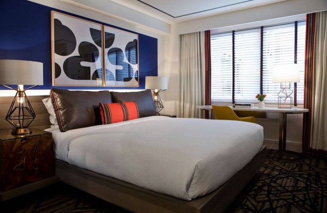 Relaxing Room with Serene Poolside | Minutes from Dupont Circle