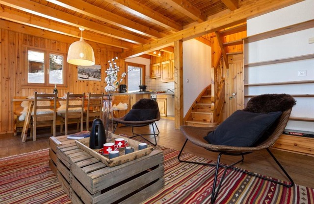 Relaxing Sauna Chalet for 6 persons SKI IN SKI OUT