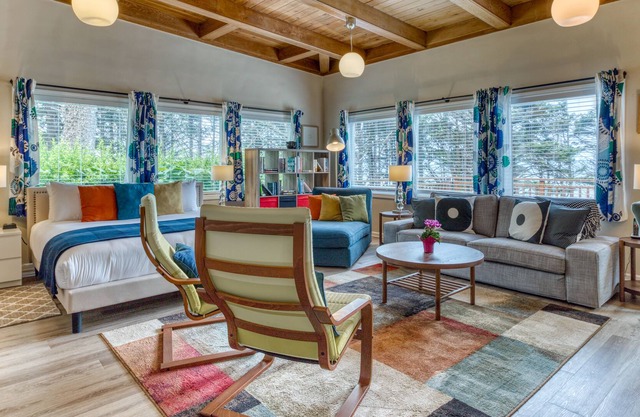 Remodeled Waterfront Duplex with a Deck, Ocean Views, and Easy Access to Town