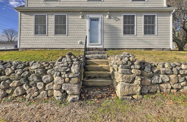 Renovated 1735 Stonington Home with Water Views!