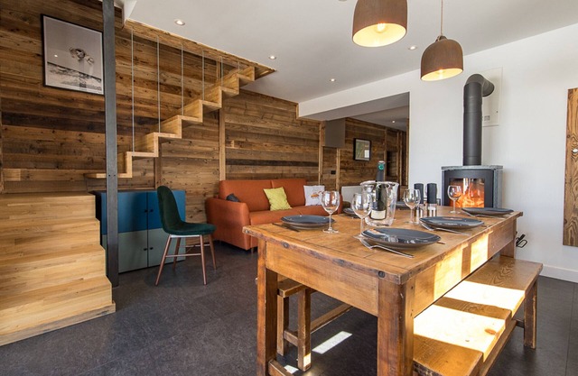 Renovated family chalet 3*, 4 br, near slopes
