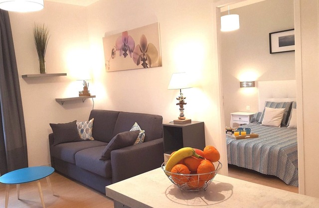 Renovated T2 classified in 3 stars