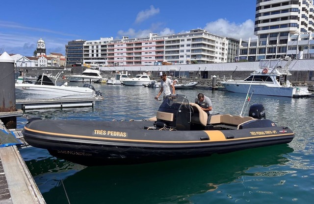 Rent a boat with captain or without captain MT:06/2011