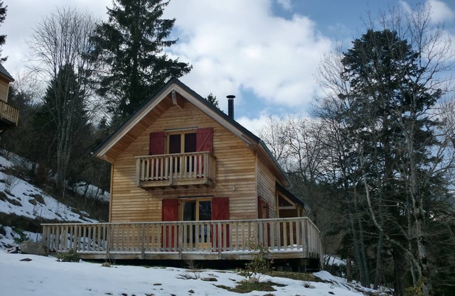 rental new comfortable family chalet sleeps 8