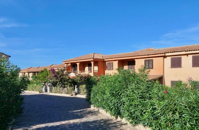 Residence a Golfo di Marinella a 450 mt dal mare