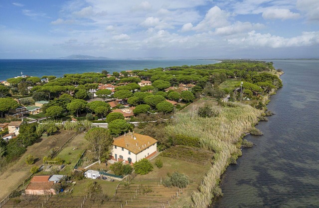 Residence in Giannella with 2 bedrooms sleeps 6