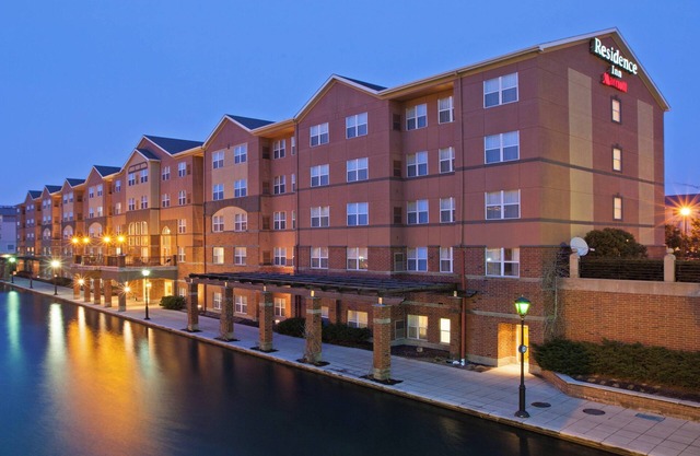 Residence Inn by Marriott Indianapolis Downtown on the Canal