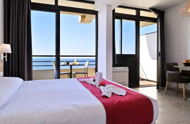 Residence Les Calanques * - Studio for 2 people