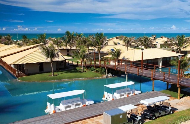 Resort Dom Pedro Laguna Ceará Timeshare rent, Marambaia Beach, golf and swimming pool.