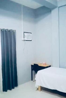 REST HOUSE Studio Room201 by Rizalia Apartment