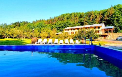 Restland Dilijan Family Hotel