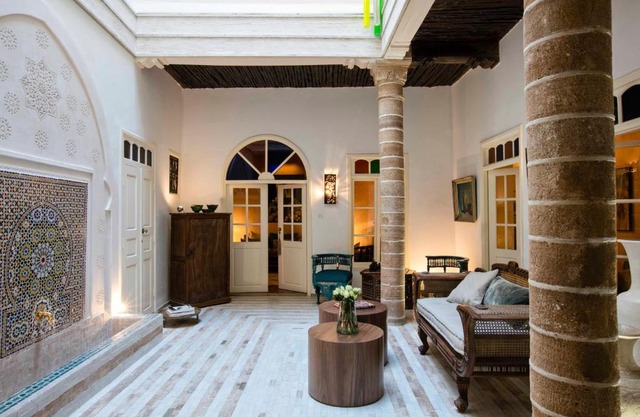 Riad Emotion