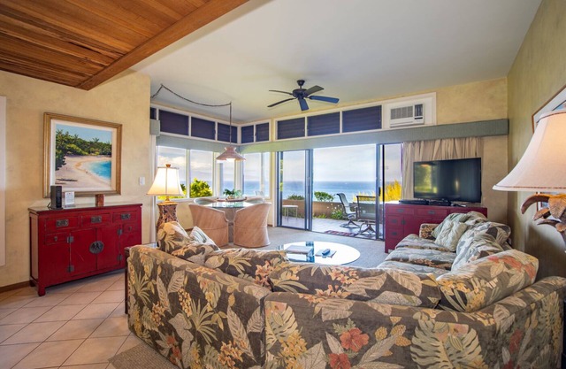 Ridge Villas Ocean View 1 Bedroom at The Kapalua Villas Maui, Pets Allowed