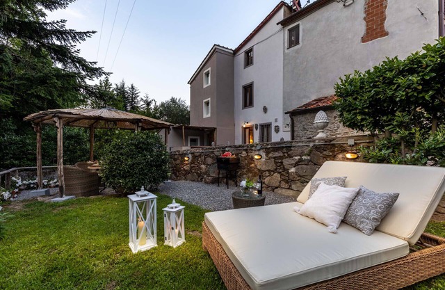 RIO DELLE FATE, a Fairytale Home along the Stream in Vorno, Lucca