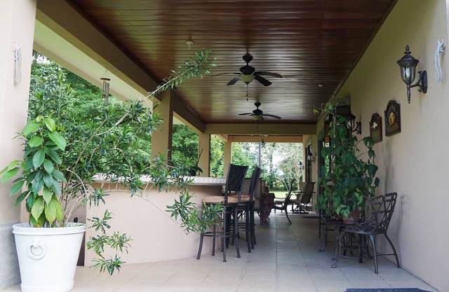 Rio Fortuna Villa near La Fortuna Airport