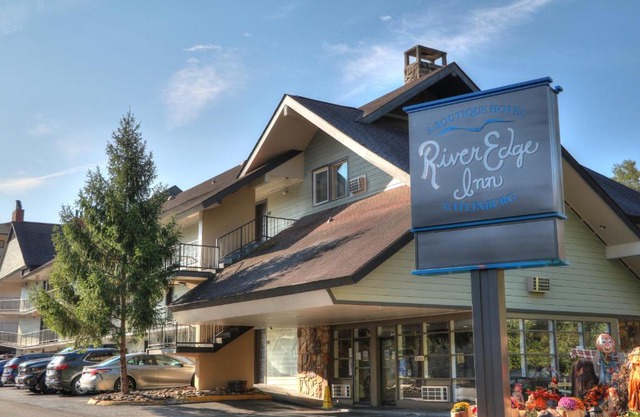 River Edge Inn