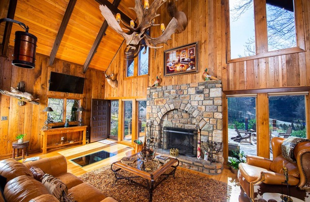 River Ranch: Petting Zoo & Farm Stay