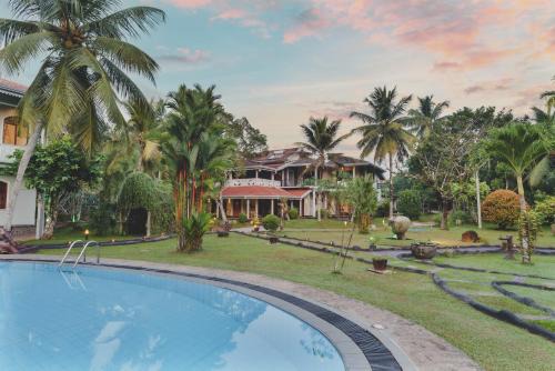 River View Villas