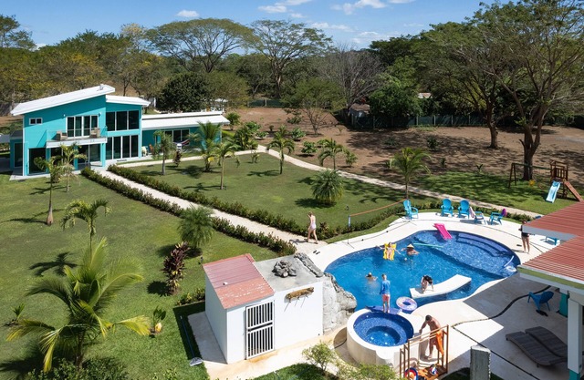 River Vista retreat