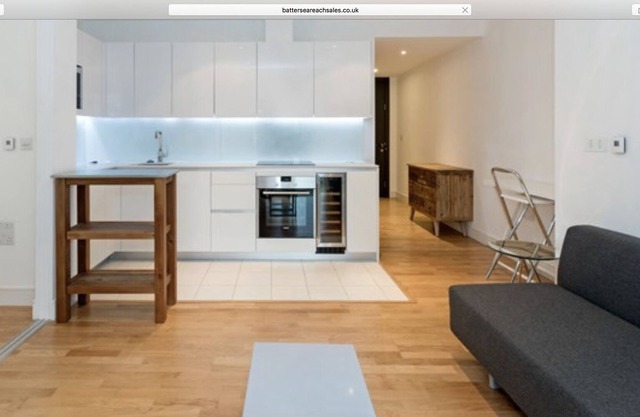 Riverside walk Condo Sanitised Gym SW18 in Battersea London