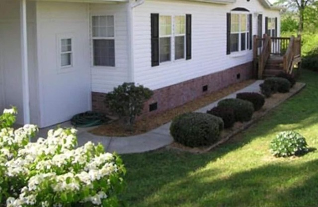 Riversong - Waterfront Mountain Rental