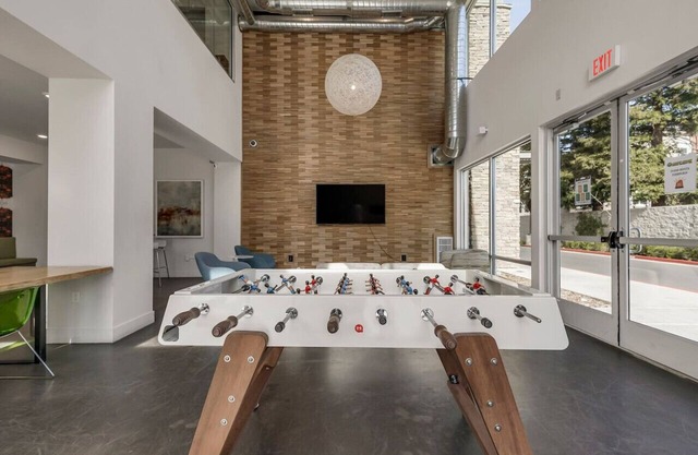 Rm&Bathrm + Game Room, Pool, BBQ,&Fire Pit