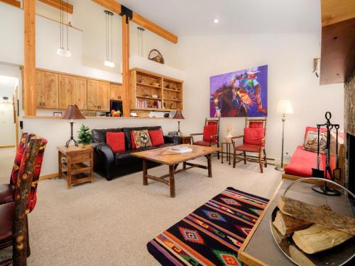 RMR: Strawberry 3922 Condo in The AspensWilsonWY