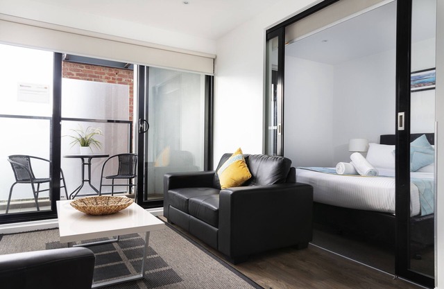 RNR Serviced Apartments North Melbourne