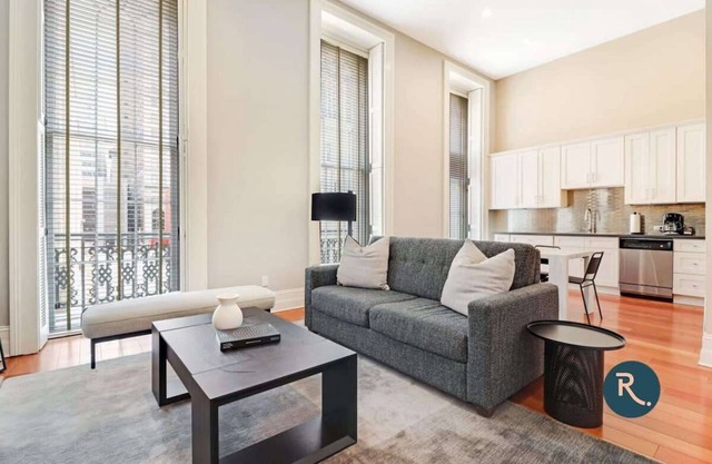 Roami at Factors Row | Courtyard | 4BR Combo #61