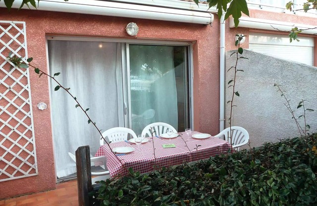 Robinson South Residence - Houses & Villas for 4 People