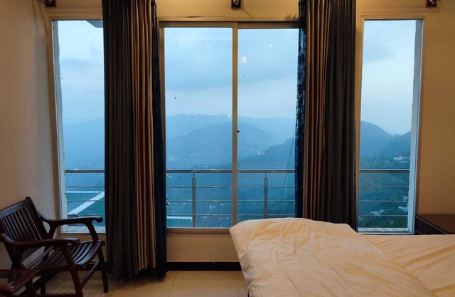 Rockwood Heights Family Suite
